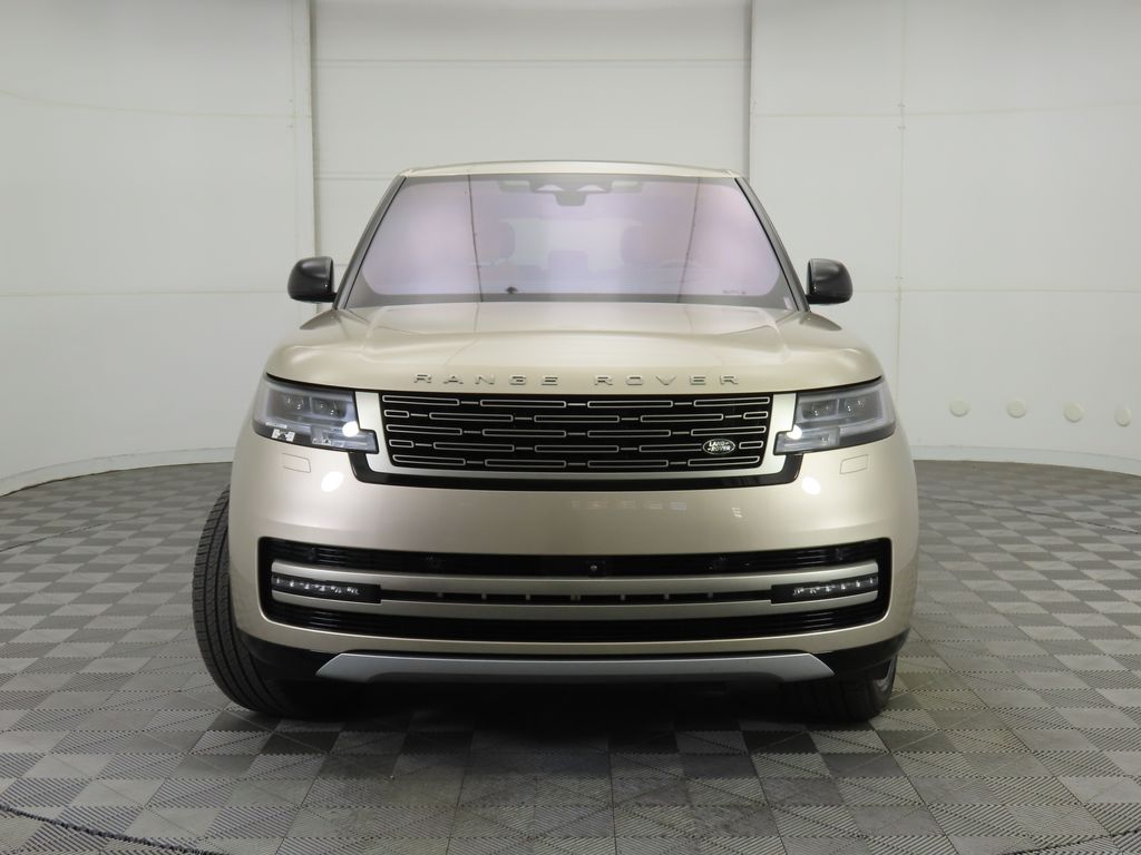Thumbnail: 2023 Land Rover Range Rover - 2