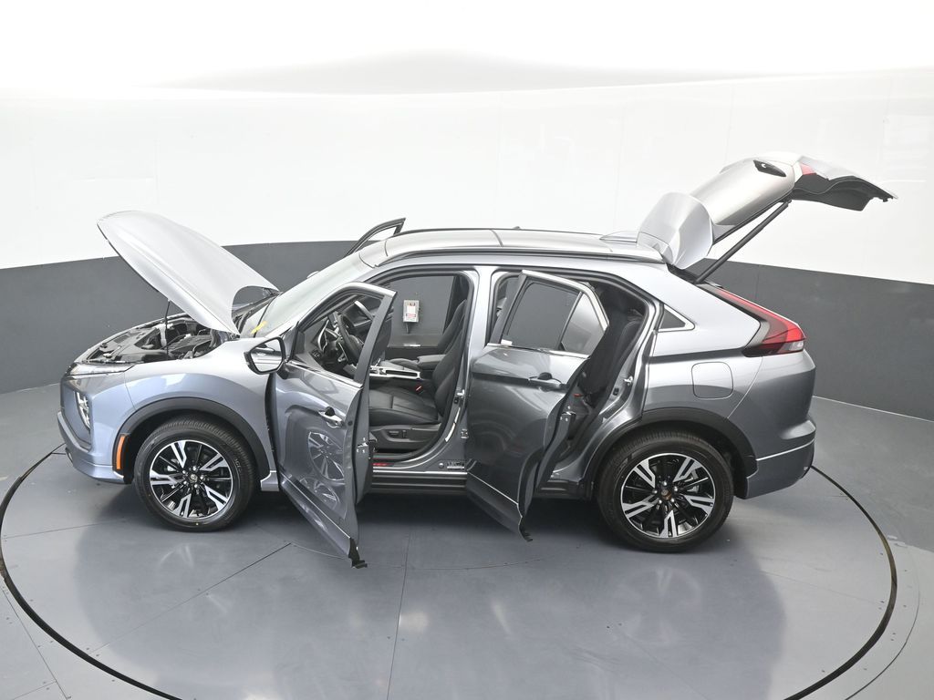 New 2026 Gray Mitsubishi SEL image 70