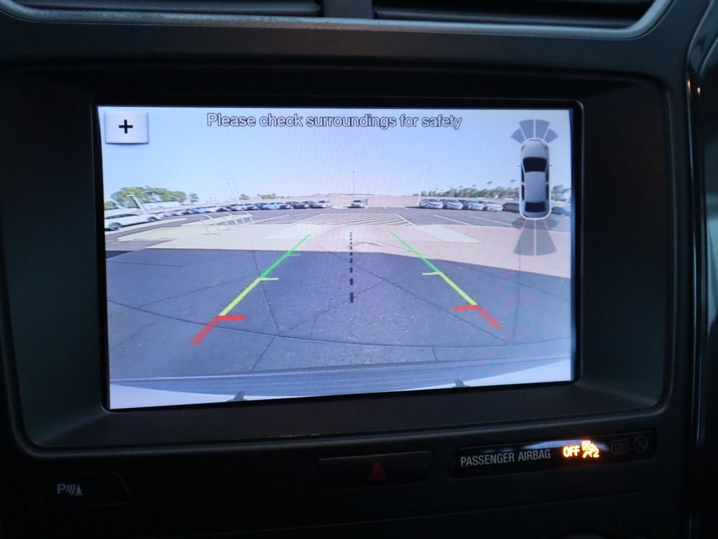 Thumbnail: 2019 Ford Explorer - 15