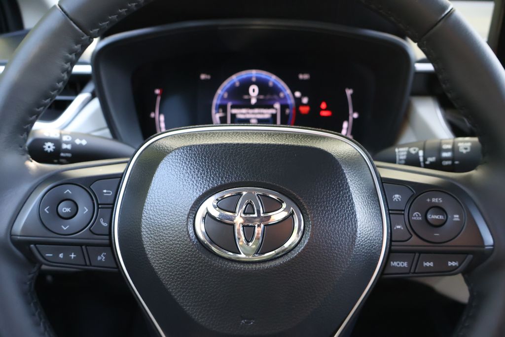 Thumbnail: 2026 Toyota Corolla Cross - 27