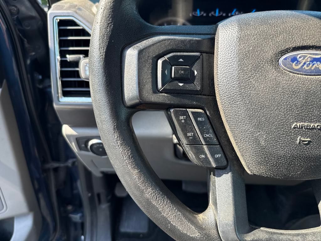 2017 Ford F-250SD XLT photo