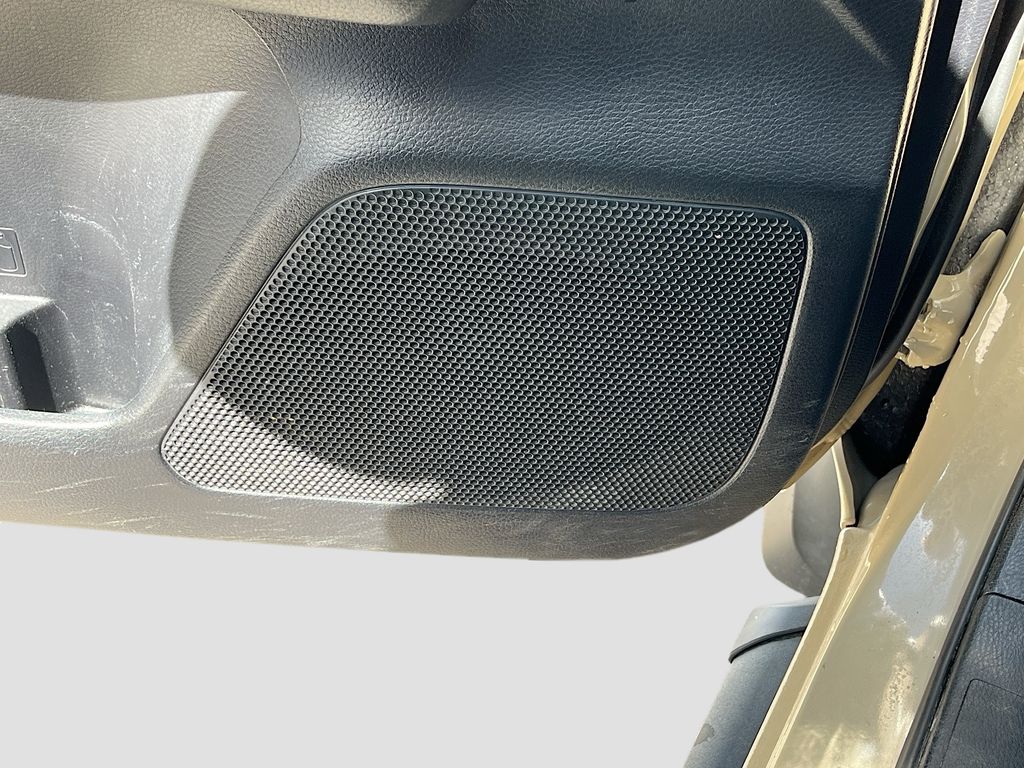 Used 2020 Brown Toyota SR5 image 18