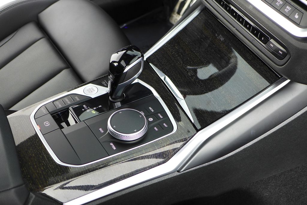 2022 BMW 3 Series 330i 15