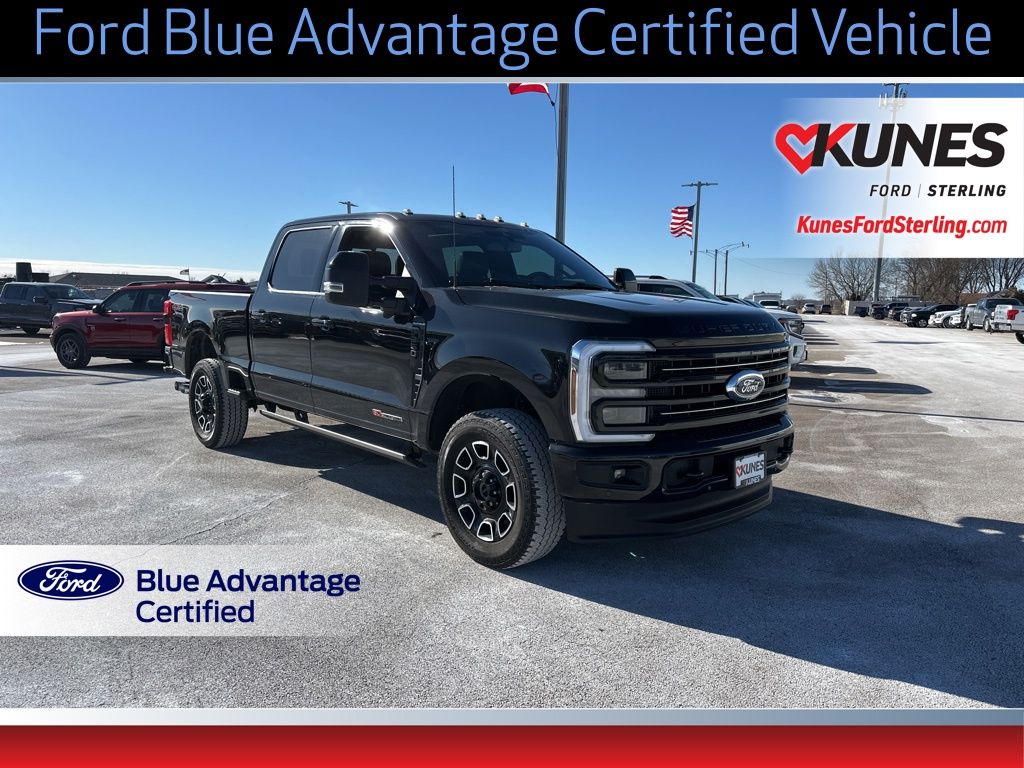 2025 Ford F-250 Super Duty Platinum Crew Cab 4WD