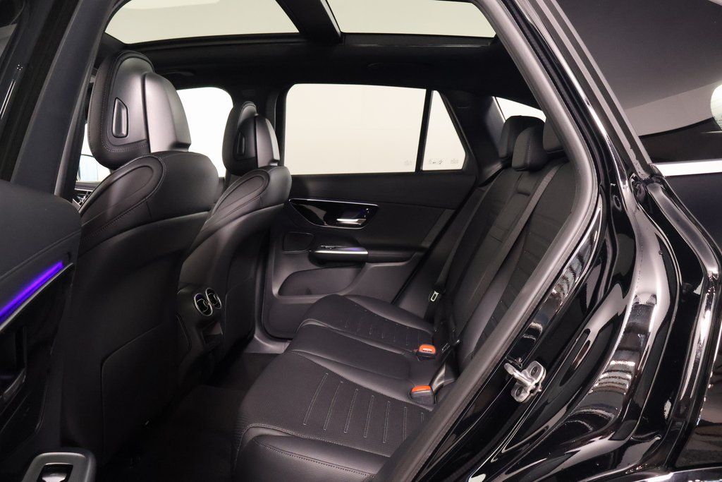 Thumbnail: 2026 Mercedes-Benz GLC - 6