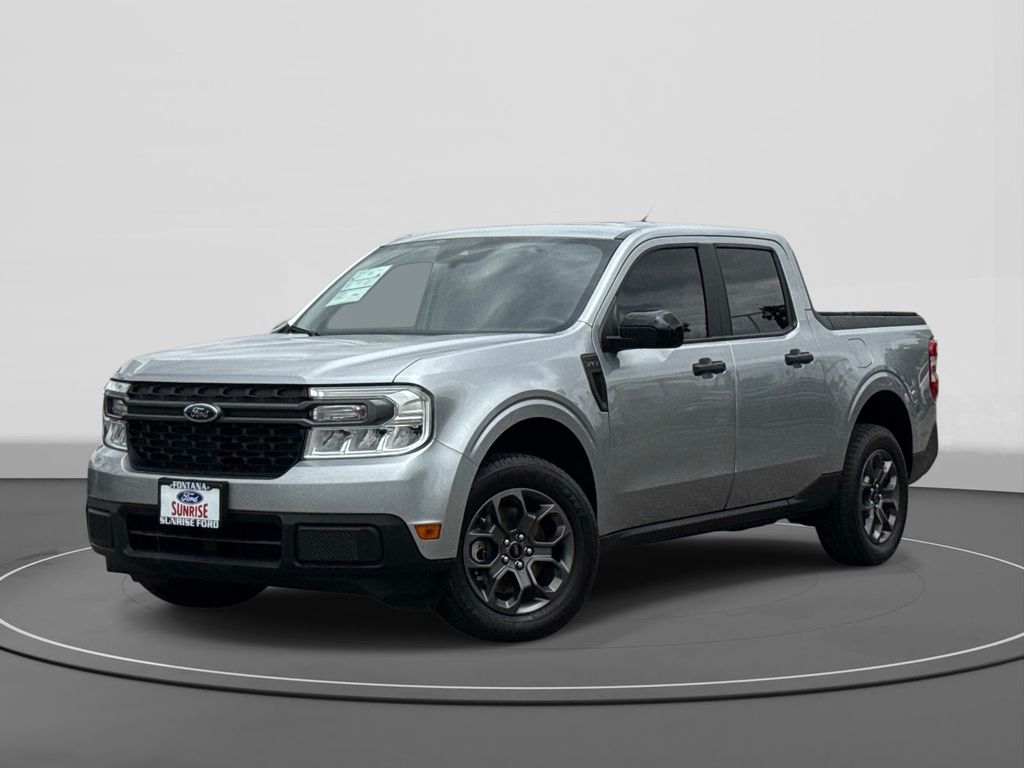 Silver Metallic 2024 Ford Maverick XLT SuperCrew FWD Pickup Truck Front-Wheel Drive Continuously Variable Transmission