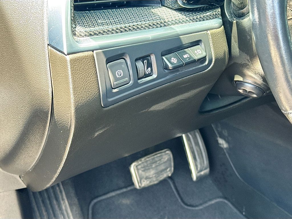 2024 Cadillac XT5 Sport - Photo 10