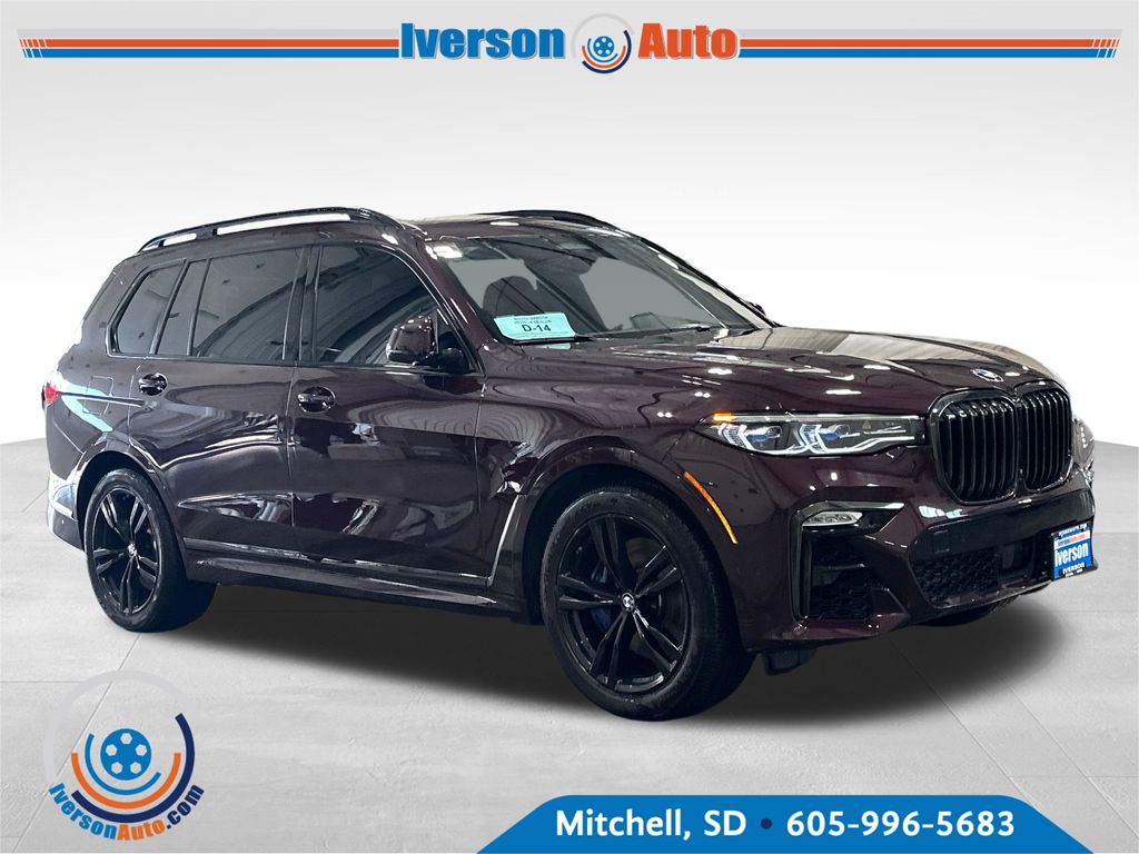 2021 BMW X7 M50i AWD