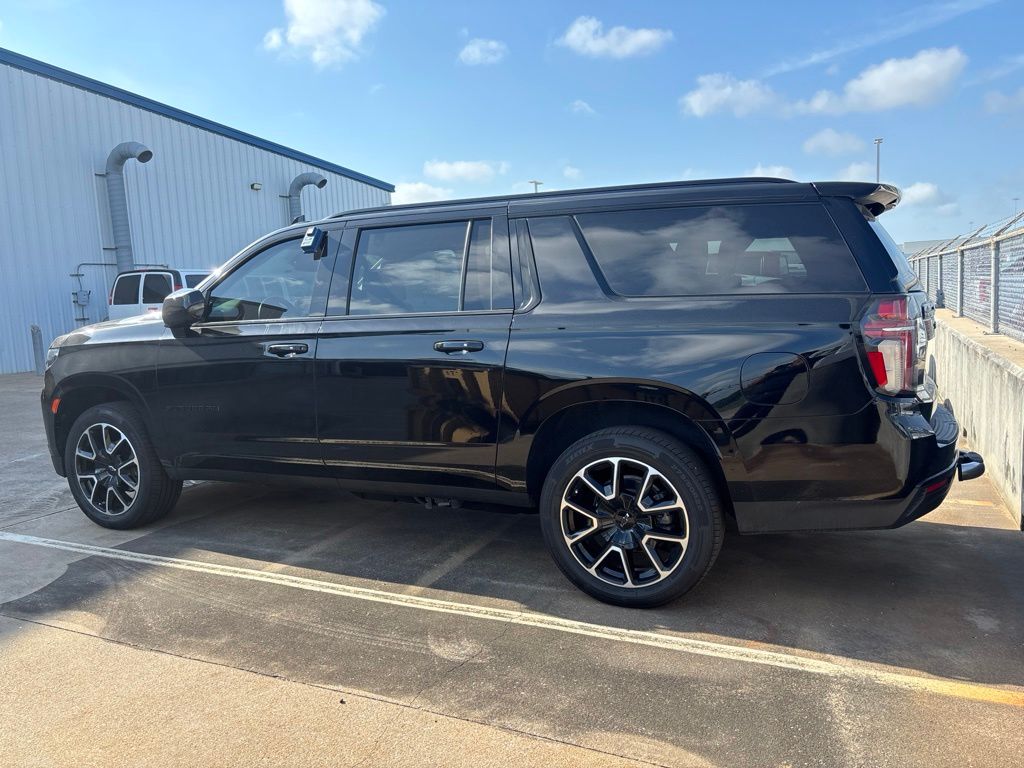 2024 Chevrolet Suburban RST Black at Classic Elite Chevrolet Sugar Land