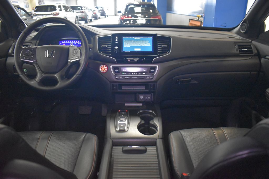 Thumbnail: 2022 Honda Passport - 18
