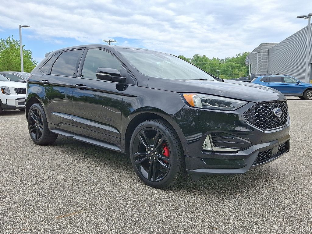 Thumbnail: 2019 Ford Edge - 3