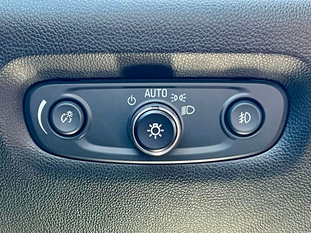 2020 Chevrolet Traverse 3LT photo