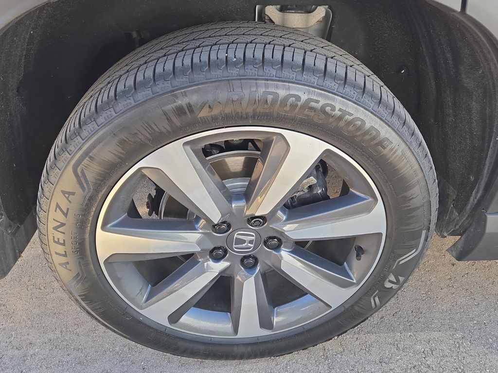 Used 2025 Honda Pilot For Sale in Farmington, AR