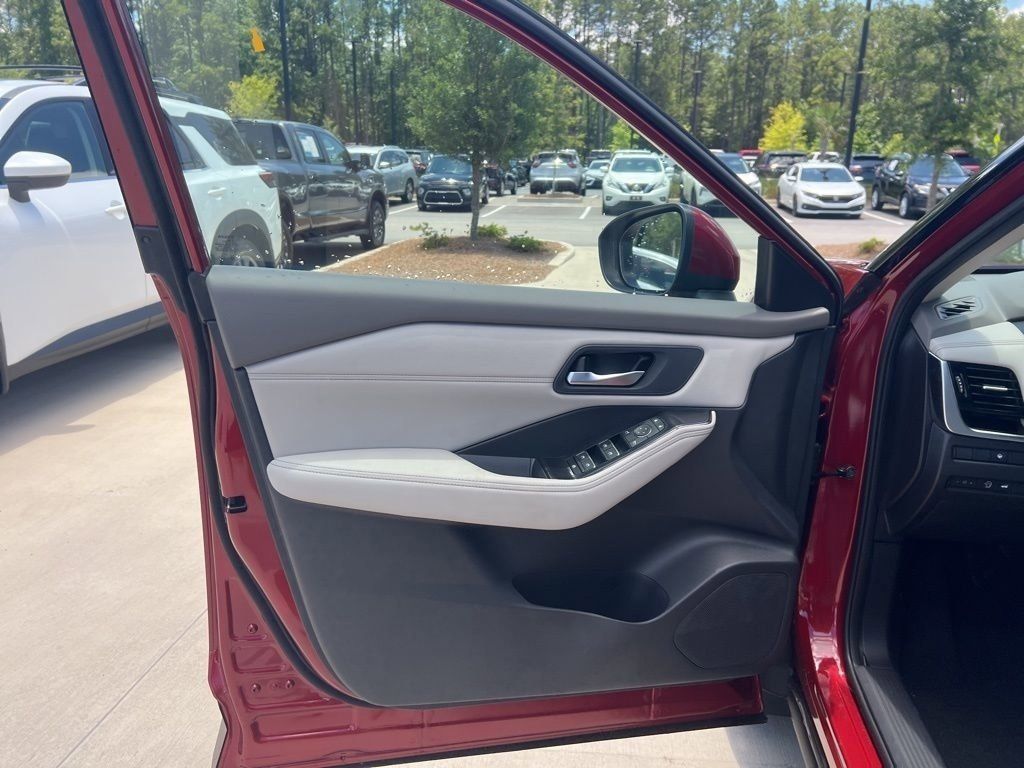 2025 Scarlet Ember Tintcoat Nissan Rogue SL AWD SUV
