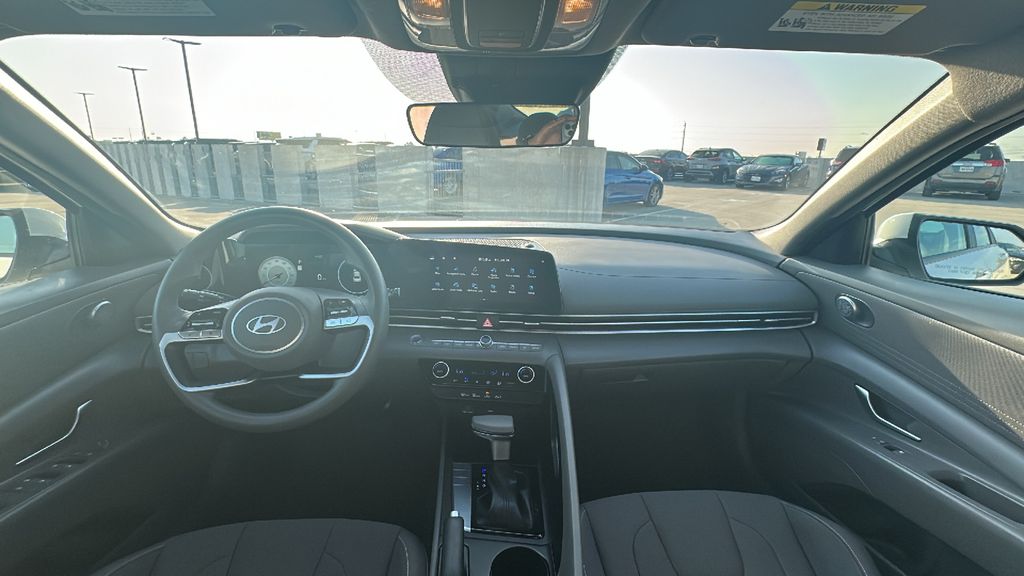 2024 Hyundai Elantra SEL White at Durrett Motor Company