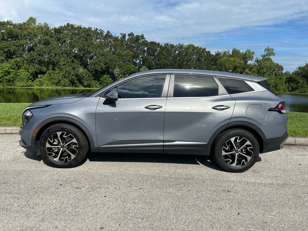Thumbnail: 2023 Kia Sportage - 2