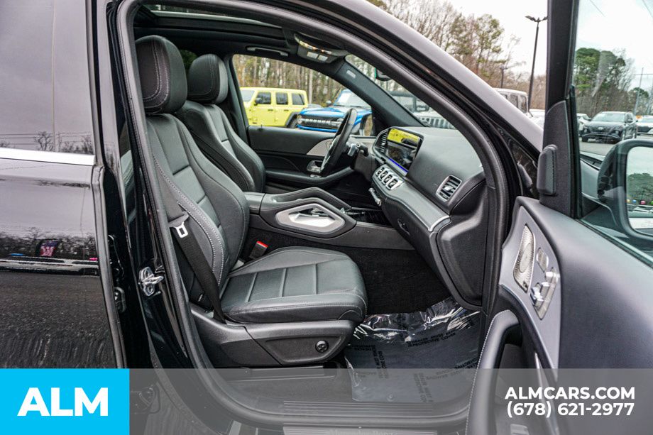 Used 2025 Black Mercedes-Benz GLE 350 image 23