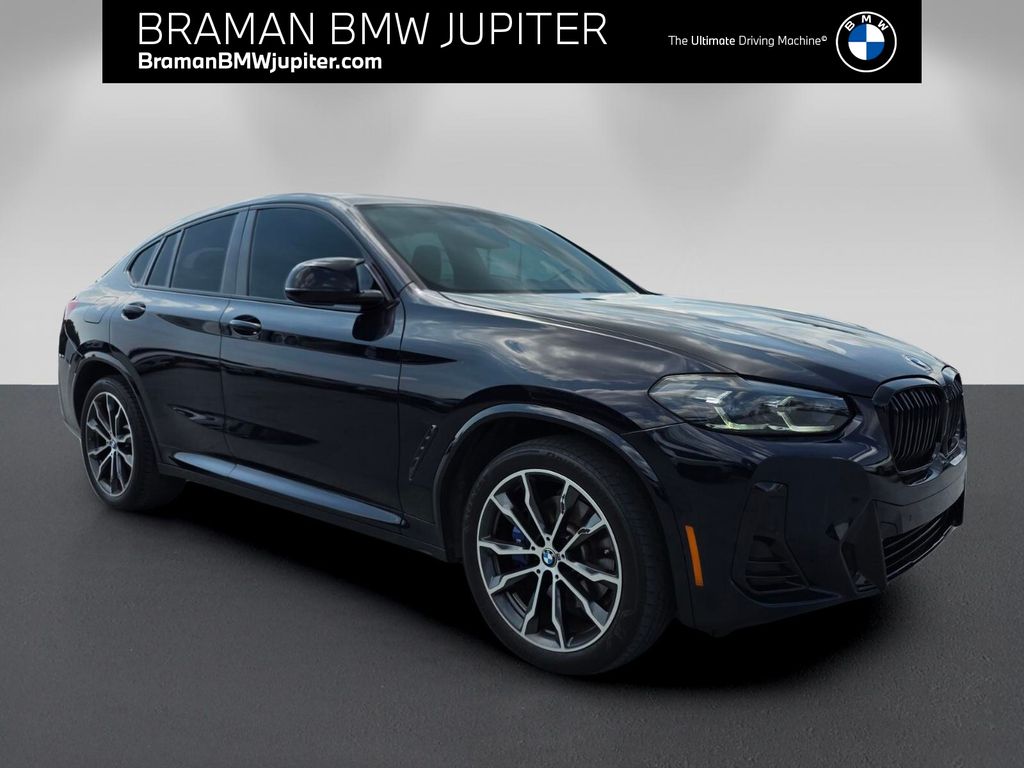 2024 BMW X4 M40i AWD