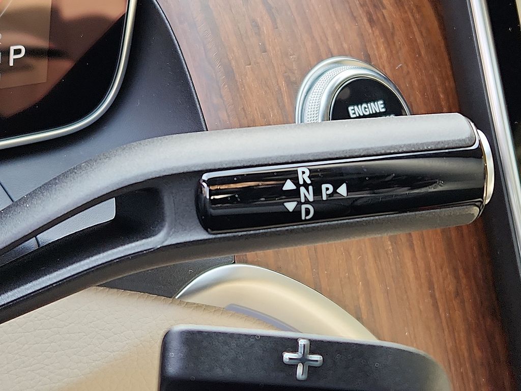 Thumbnail: 2026 Mercedes-Benz GLC - 10