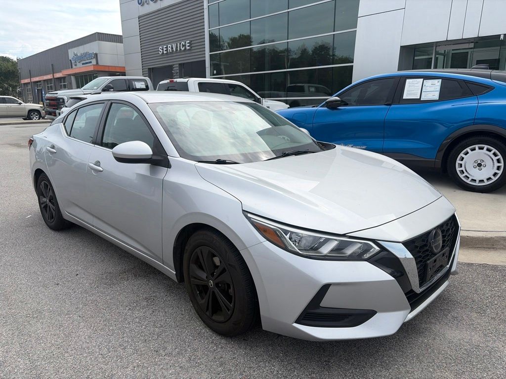 2021 Nissan Sentra SV Xtronic CVT