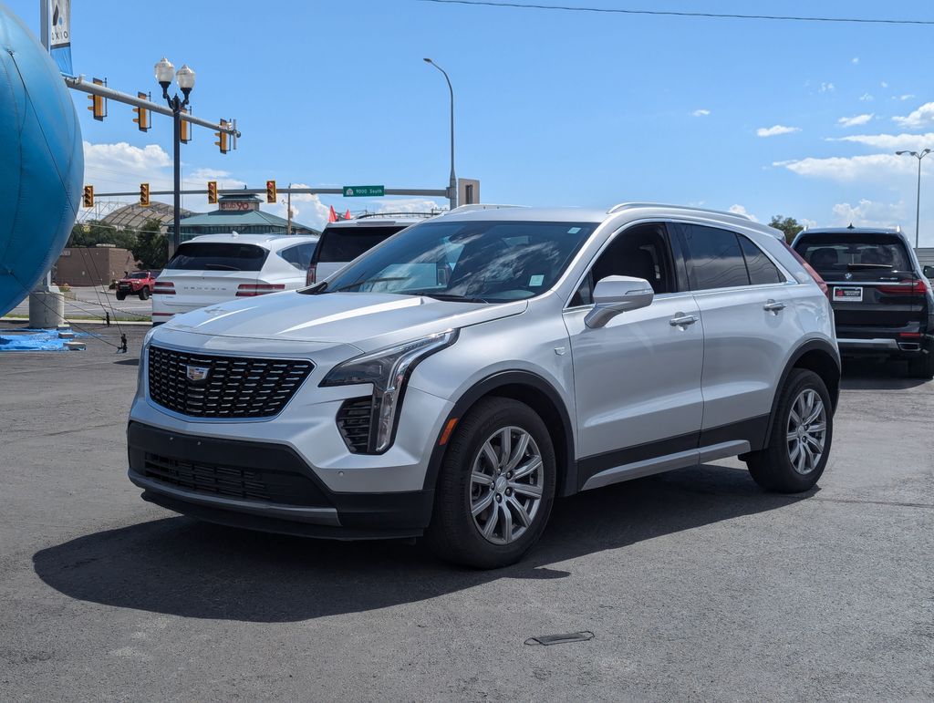 2022 Cadillac XT4 Premium Luxury 9