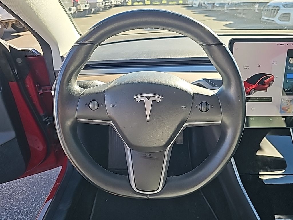 2018 Tesla Model 3  14