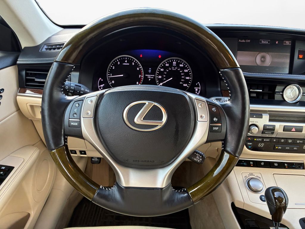 Used Car 2015 Lexus Es  350 For Sale Under $20,000 In Austin, Texas