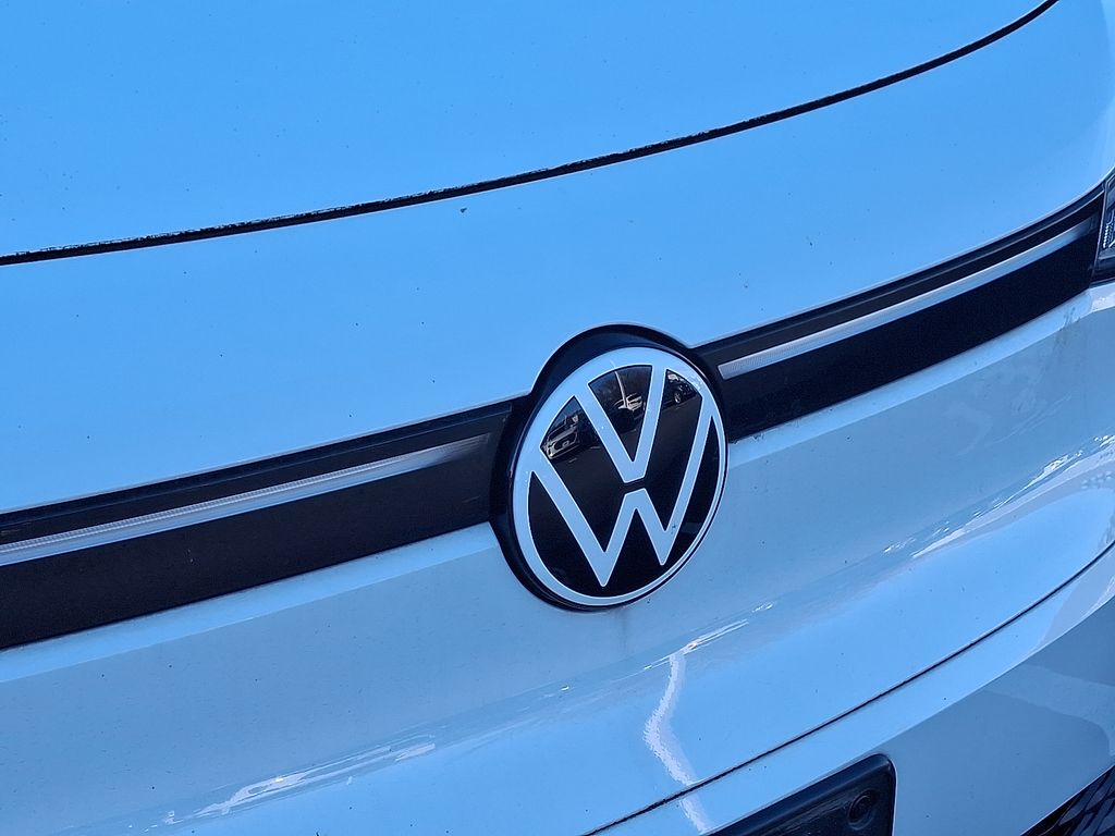 Thumbnail: 2021 Volkswagen ID.4 - 4