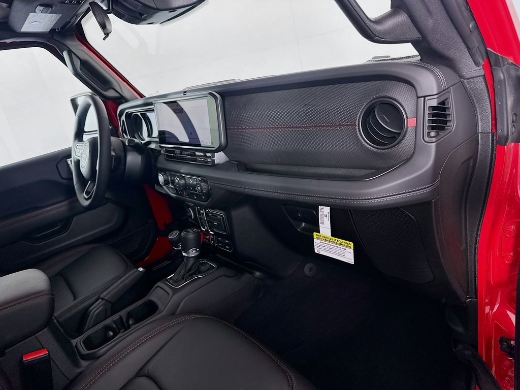 Thumbnail: 2026 Jeep Wrangler - 28