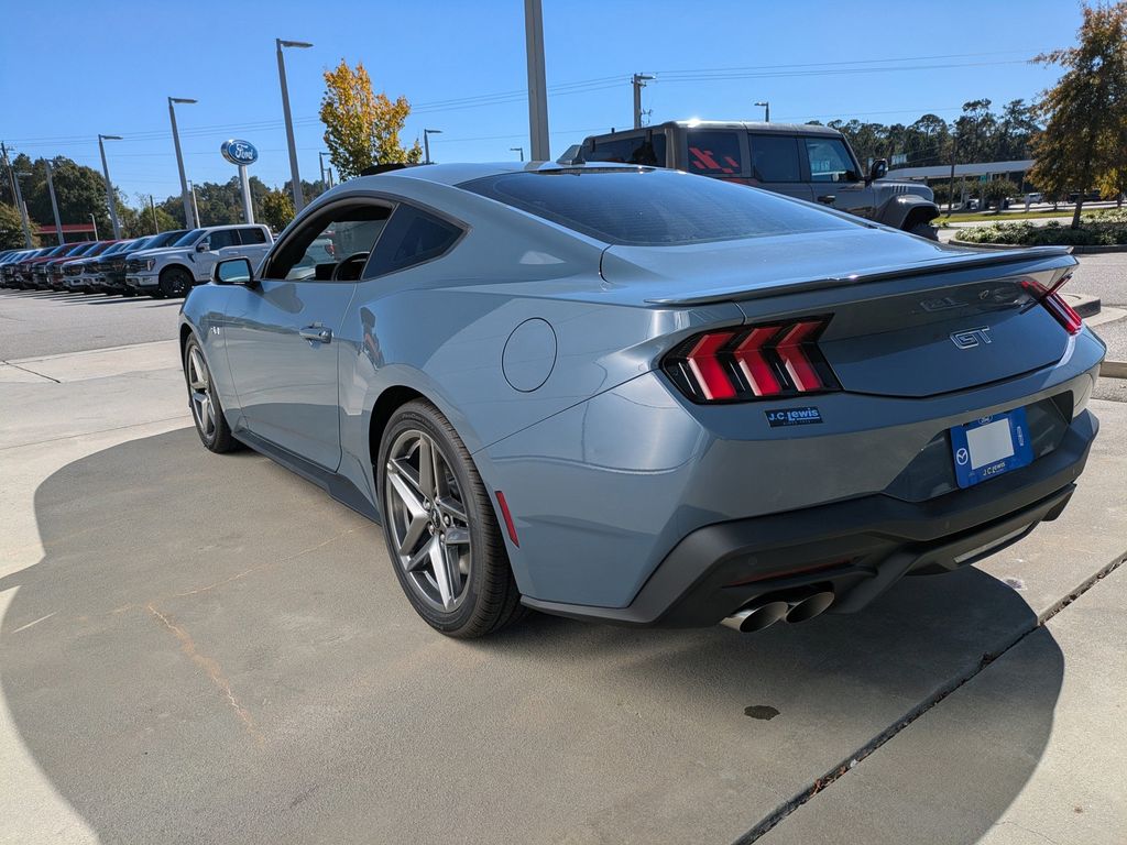 2025 Ford Mustang GT Premium Fastback