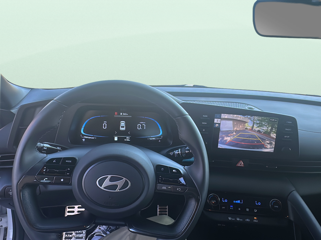 2025 Hyundai Elantra SEL - Photo 10