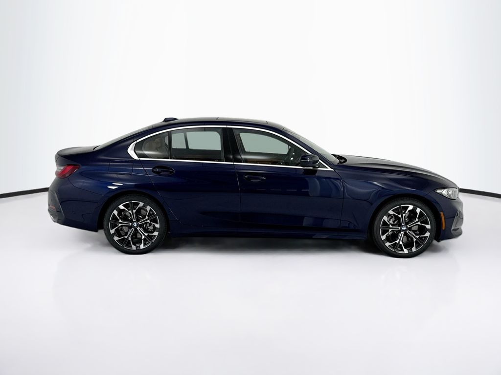 Thumbnail: 2026 BMW 3 Series - 4