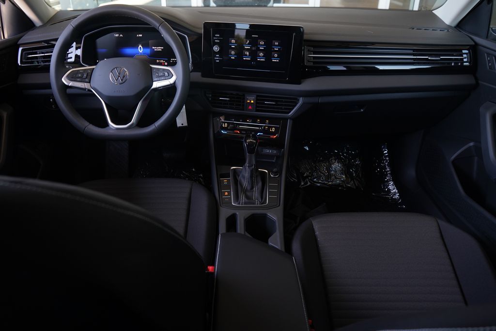 Thumbnail: 2026 Volkswagen Jetta - 8
