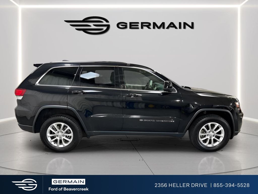 Used 2022 Black Jeep Laredo X image 8