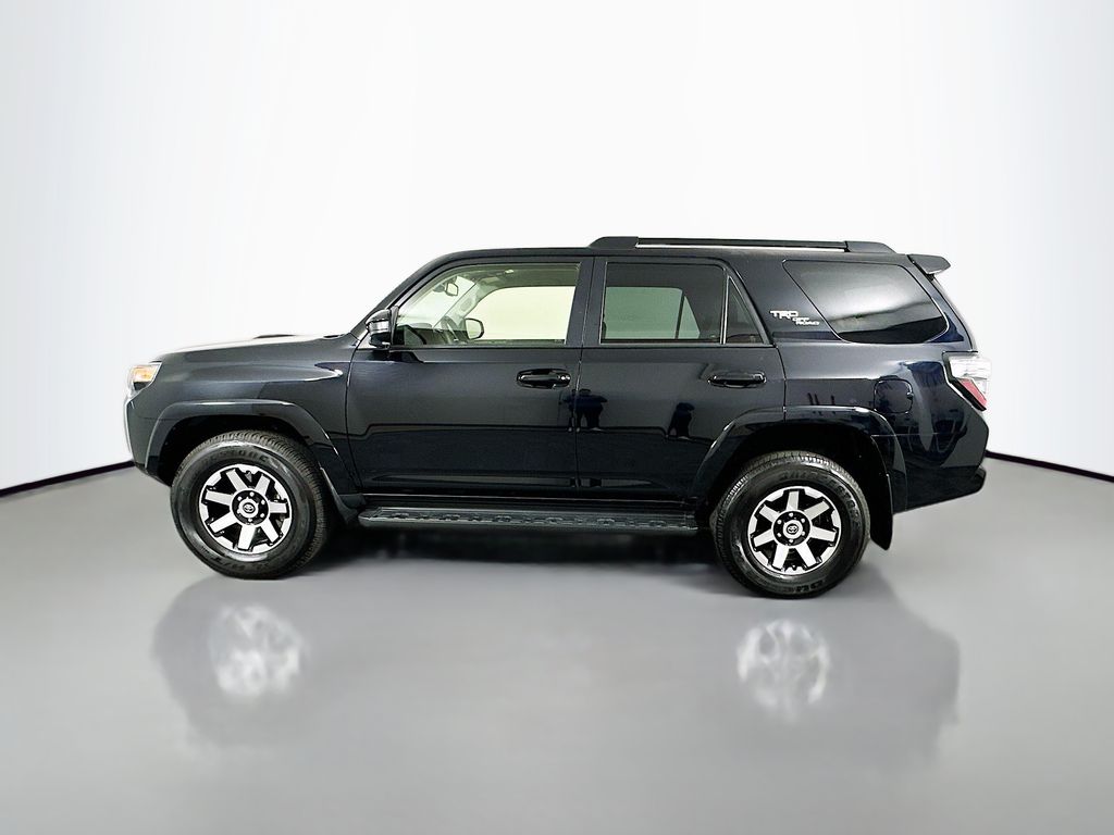 Thumbnail: 2024 Toyota 4Runner - 8