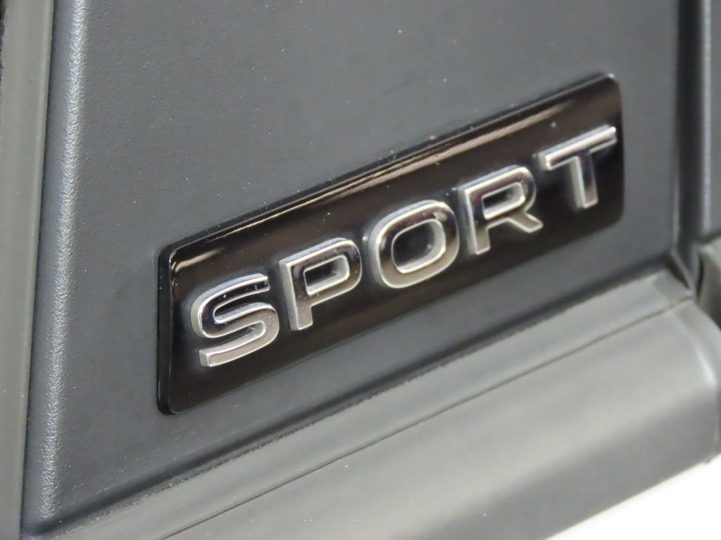 Thumbnail: 2023 Volkswagen Jetta - 10