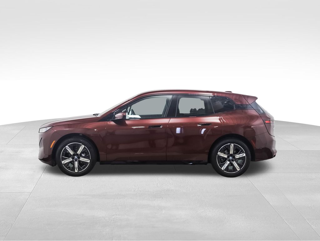Thumbnail: 2026 BMW iX - 2