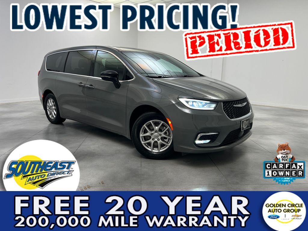 2025 Chrysler Pacifica Select FWD