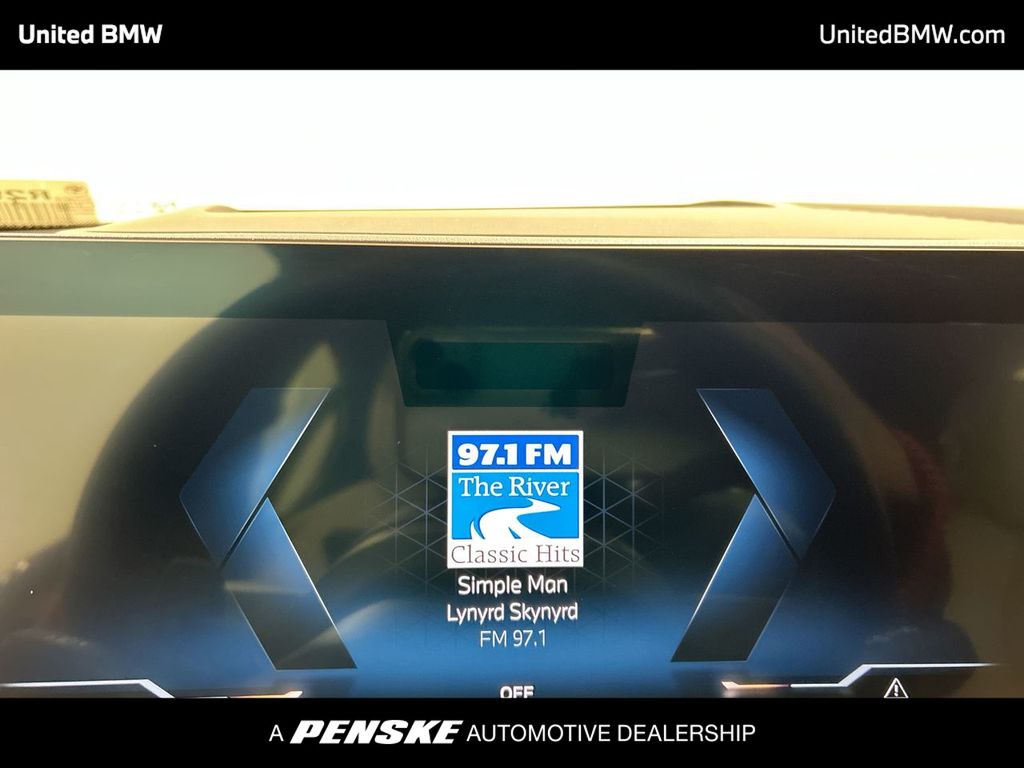 Thumbnail: 2025 BMW i5 - 15