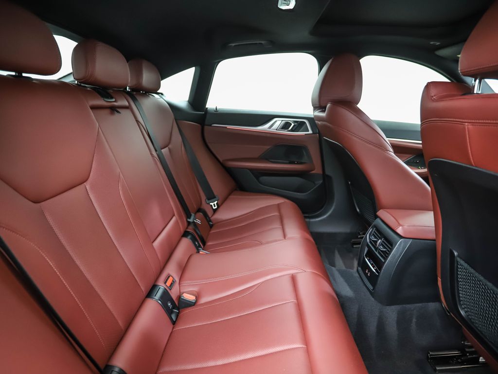 Thumbnail: 2022 BMW 4 Series - 27