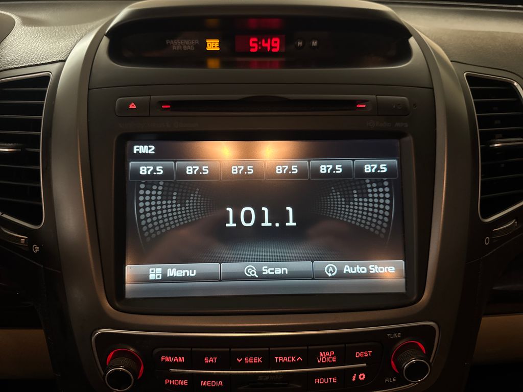 Used 2014 Black Kia EX image 24