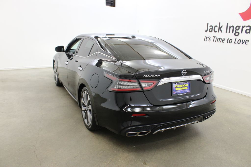 used 2023 Nissan Maxima car
