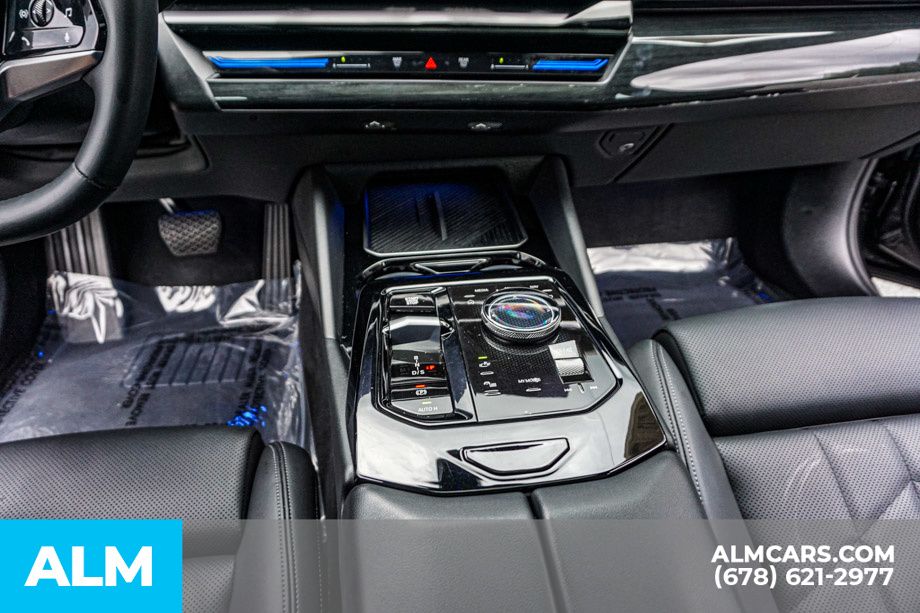 Used 2025 Gray BMW 530i image 41