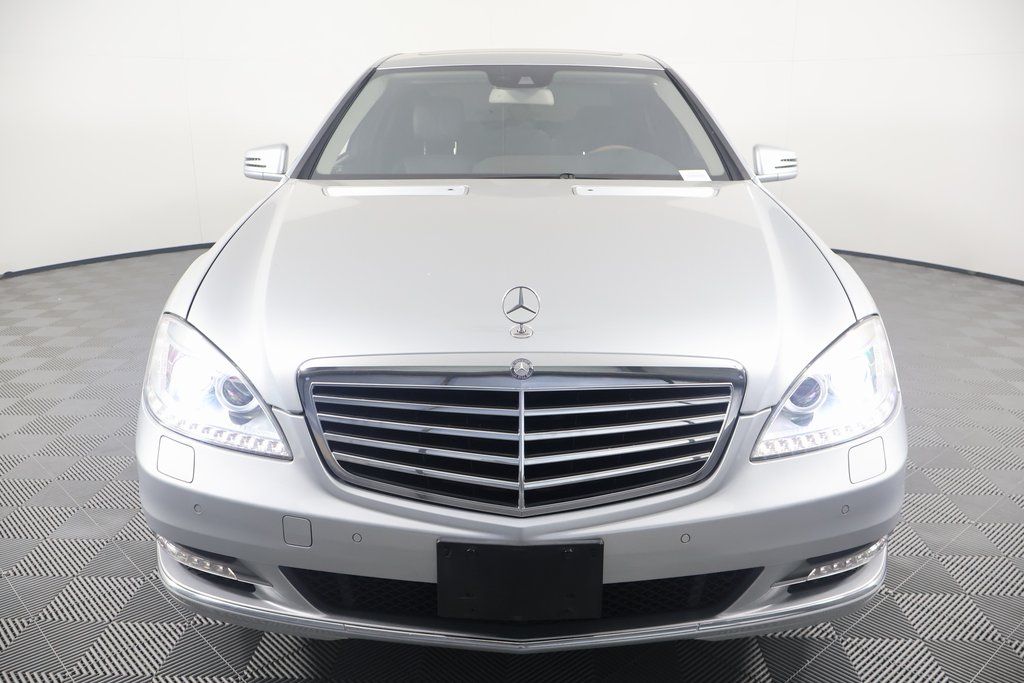 2011 Mercedes-Benz S-Class S 550 2