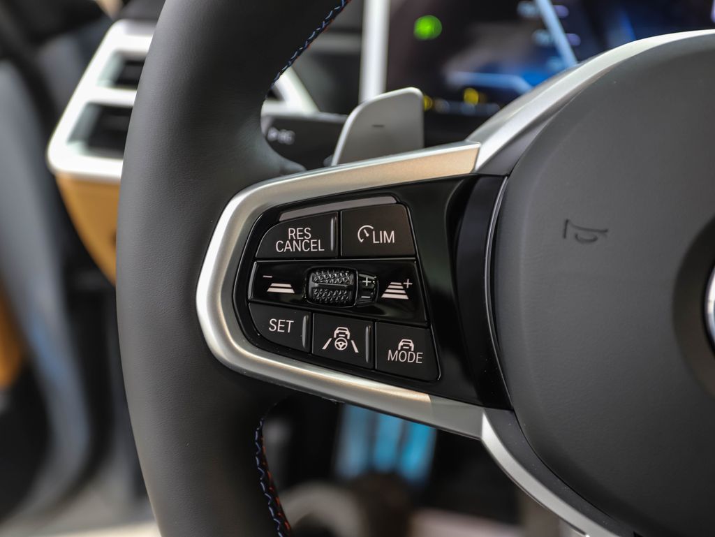 Thumbnail: 2026 BMW 4 Series - 12