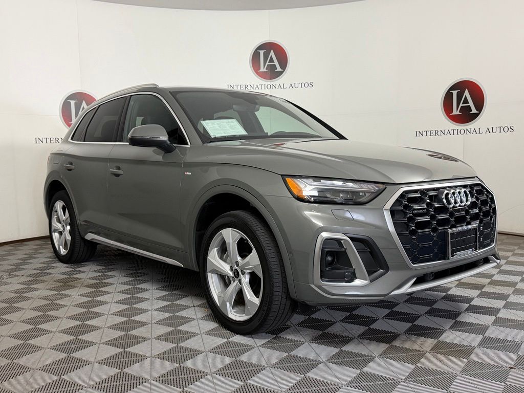 2023 Audi Q5 quattro Prestige S Line 45 TFSI