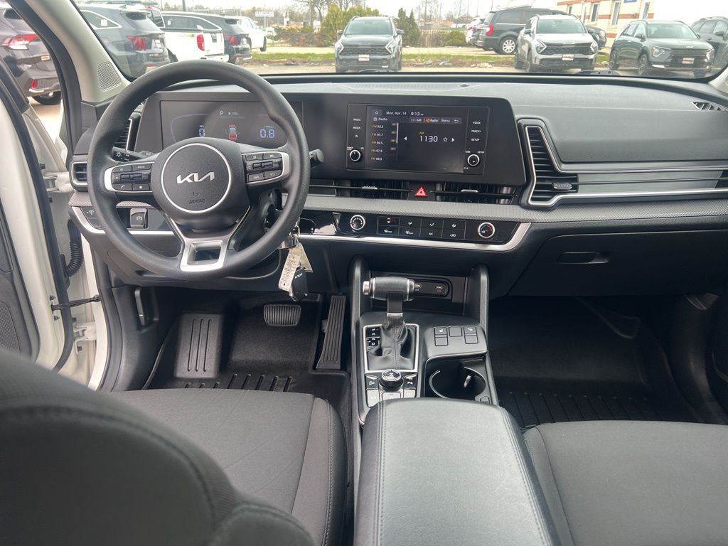 2023 Kia Sportage LX photo