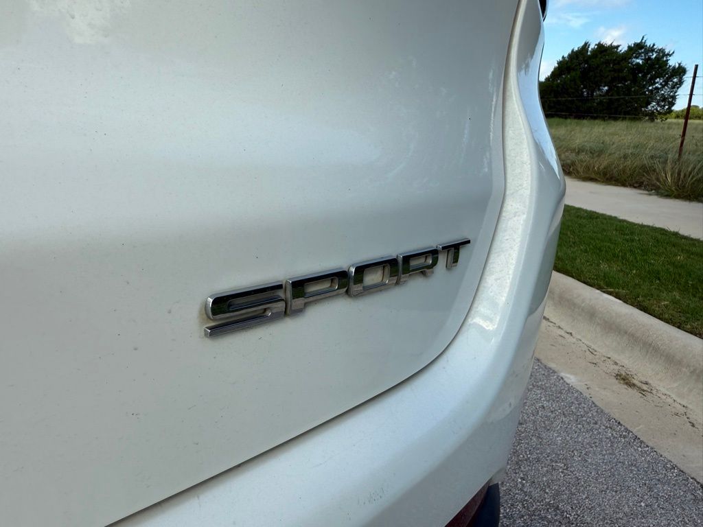 Thumbnail: 2017 Jeep Compass - 8
