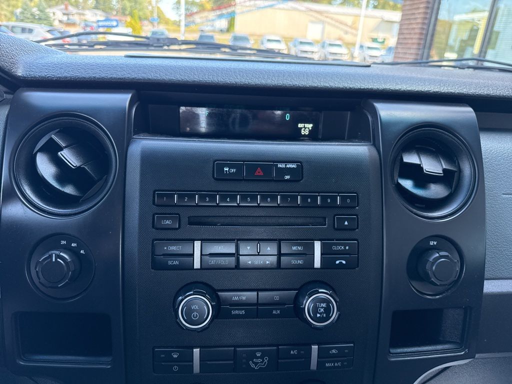 2011 Ford F-150 STX photo 5