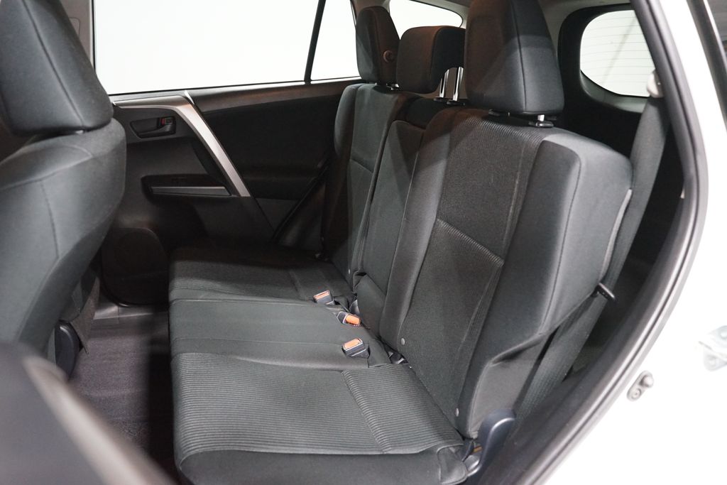 Thumbnail: 2017 Toyota RAV4 - 26